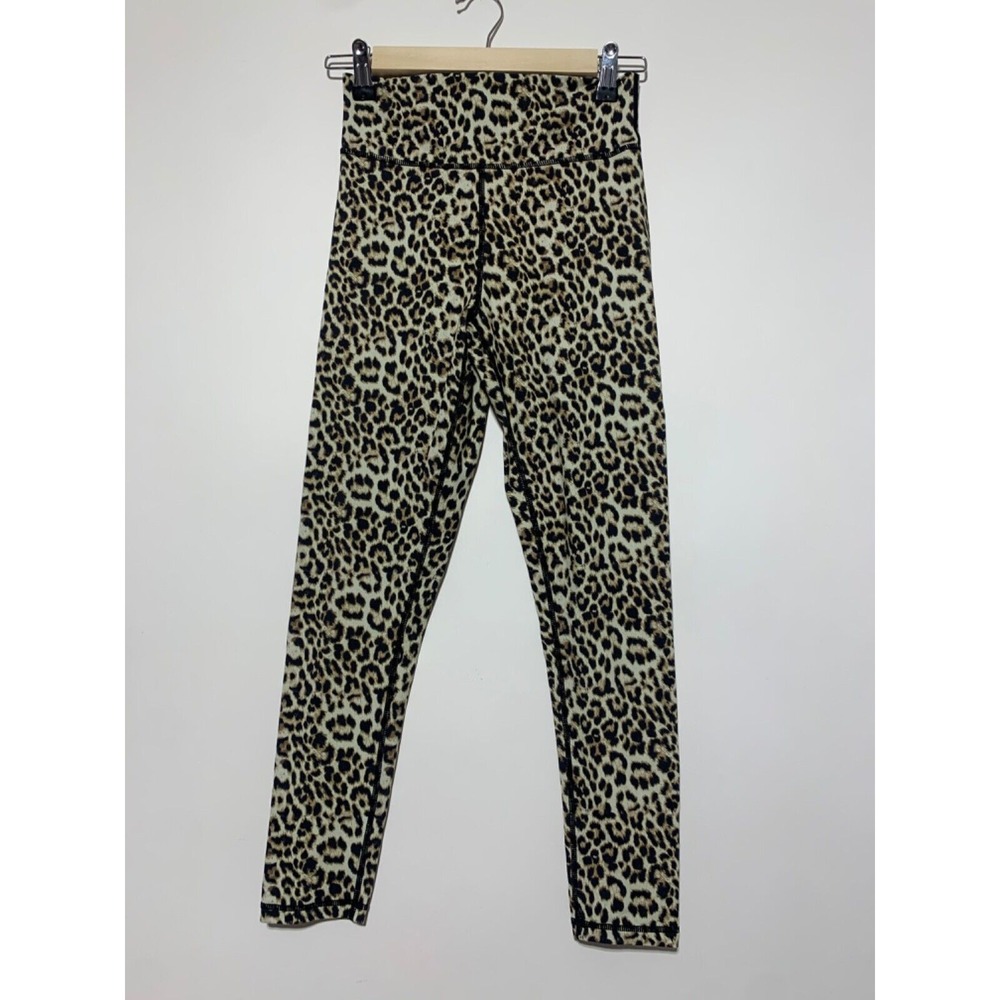 Zyia Womens Size 6-8 Brilliant Leopard Animal Scrunch Butt Leggings